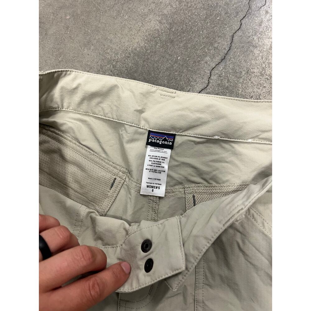 Patagonia Stretch Women's Capri Pants Size 6 Lightweight Yoga Hiking Gym - Picture 4 of 7